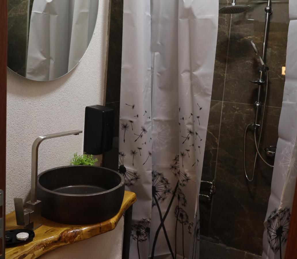 Mi Casa Hotel Skopje Luaran gambar